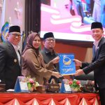DPRD Kepri Gelar Paripurna, Fraksi-Fraksi Sampaikan Sikap atas Ranperda Perubahan APBD 2025